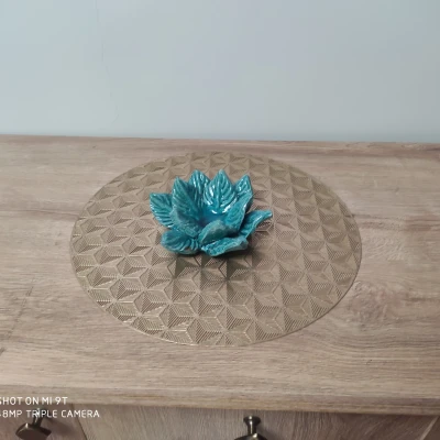 Aqua Bloom Holder